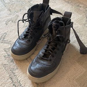 Boys Nike Air SF AF1 Size 4 1/2